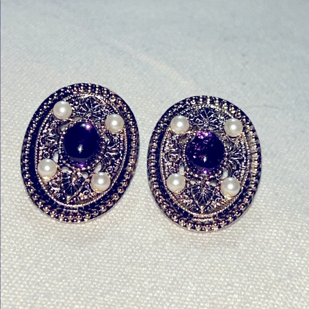 N/A these elegant